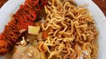 Aduh Enaknya! Sarapan Murah Nasi Lodeh Plus Tempe