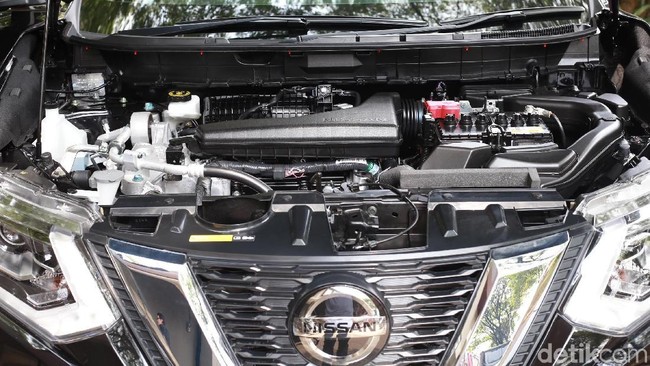 Review Lengkap Nissan X-Trail, SUV yang Banjir Fitur