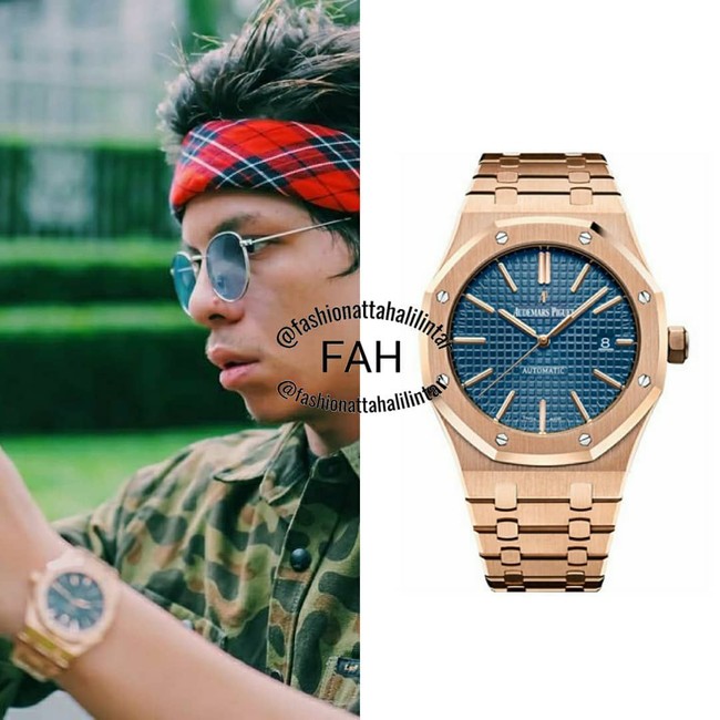Masih dari koleksi jam tangan, Atta Halilintar juga pernah terlihat memakai Audemars Piguet seri Royal Oak Selfwinding 41mm. Harganya US$ 44 ribu atau sekitar Rp 640 juta. Foto: Dok. Instagram/@fashionattahalilintar