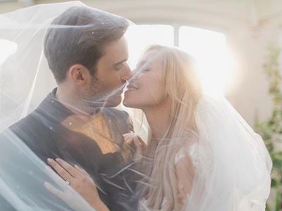 Potret Pernikahan Romantis Dedengkot YouTuber PewDiePie