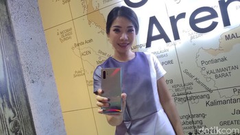 Pertama S-Pen yang kini dapat mengubah format tulisan ke Word, PDF, dan text. Selain itu diberikan fitur gestur Air Actions Foto: Adi Fida Rahman/detikINET