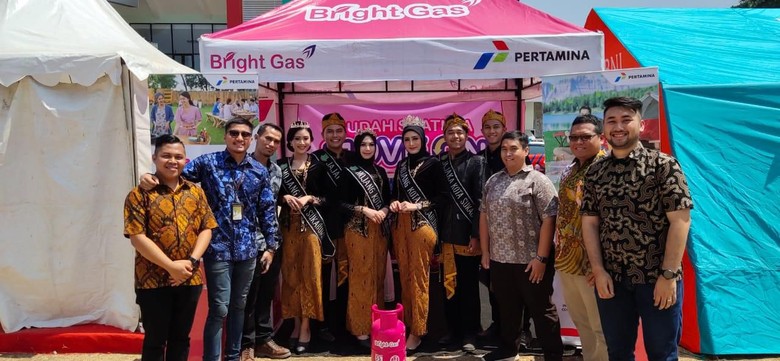 Si Pink Bright Gas Ramaikan Festival Kuliner Sukabumi Si Pink Bright Gas Ramaikan Festival Kuliner Sukabumi