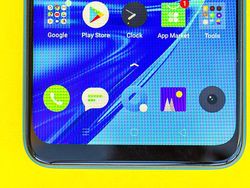 Wujud Realme 5 & 5 Pro, Ponsel Empat Kamera Dibanderol Murah