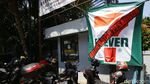Bayar Pesangon Menggema di Depan Kantor Sevel Indonesia