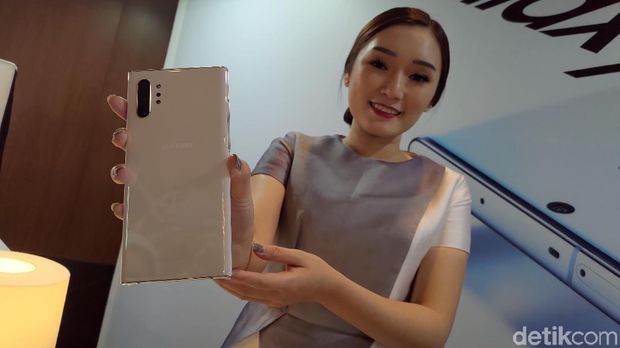 Ponsel dengan Kamera Terbaik 2019 Versi DxOMark, Siapa Jawaranya?