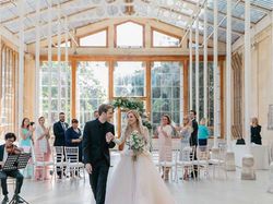 Potret Pernikahan Romantis Dedengkot YouTuber PewDiePie