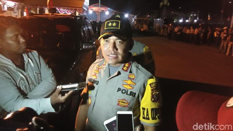 Polisi Duga Demo Ricuh di Mimika Disusupi Isu Papua Merdeka Polisi Duga Demo Ricuh di Mimika Disusupi Isu Papua Merdeka