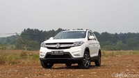 DFSK menjadi mobil buatan China yang terlihat serius menggarap pasar otomotif Indonesia. Luthfi Anshori/detikcom  