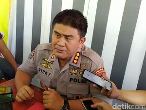 Masuk Masjid Pakai Sepatu, 2 Polisi di Makassar Ditahan 14 Hari