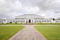 Mengintip Tempat PewDiePie Menikah yang Harga Sewanya Mencapai Rp 242 Juta