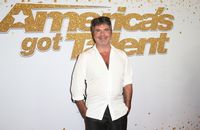Penampilan Simon Cowell yang Makin Muda, Diduga Facelift Puluhan Juta