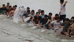 Foto Seru Festival Pacu Jalur di Kuantan Singingi