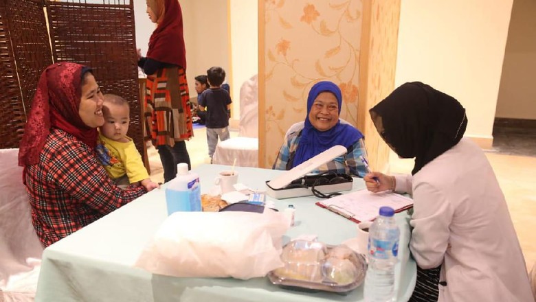 KBRI Kairo Gelar Klinik Indonesia untuk Masyarakat WNI di Alexandria KBRI Kairo Gelar Klinik Indonesia untuk Masyarakat WNI di Alexandria