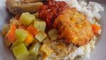 Aduh Enaknya! Sarapan Murah Nasi Lodeh Plus Tempe