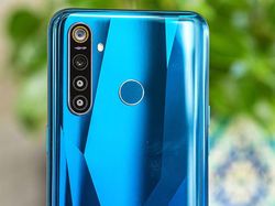 Wujud Realme 5 & 5 Pro, Ponsel Empat Kamera Dibanderol Murah