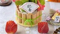 Roti dan kue tersebut juga ada yang didesain menjadi kue ulang tahun. Membentuk karakter tanaman kaktus seperti ini. Lengkap dengan bunga lucu di  belakangnya. Foto: Instagram @ojiobachanok