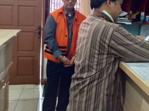 Vonis Inkrah, 2 Eks Pejabat Kemenag Penyuap Rommy Dieksekusi KPK