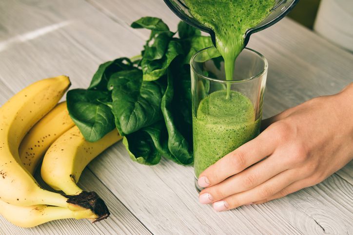 Smoothies bayam pisang untuk tekanan darah tinggi