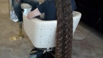 Pria ini tidak memotong rambutnya selama sembilan tahun. (Foto: Brightside)