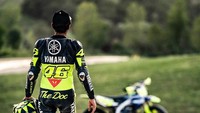 MotoGP Inggris akan dilangsungkan 23-25 Agustus. Sejak 2014, Rossi tidak pernah gagal naik podium di Silverstone. Bagaimana tahun ini? Foto: instagram @valeyellow46