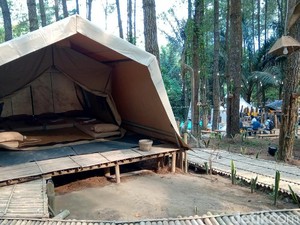 Kemping Mewah di Destinasi Super Prioritas Borobudur