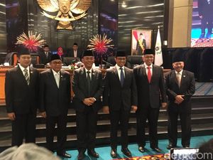 Sah! Pajak Biaya Balik Nama Kendaraan di DKI Naik Jadi 12,5%