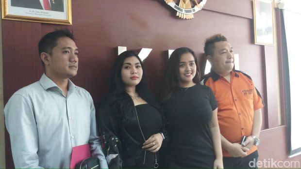Usai Dipanggil KPAI, Duo Semangka Janji Hati-hati soal Konten Vulgar
