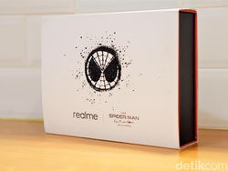 Unboxing Realme X Edisi Spider-Man