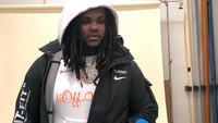 Mobil Tee Grizzley diserang orang tak dikenal pada malam kemarin. Akibatnya, sang manajer dikabarkan meninggal dunia dan Tee mengalami luka-luka. Foto: Dok. Instagram/tee_grizzley