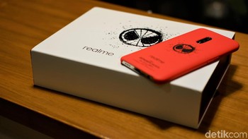 Ponsel ini dibuat terbatas. Foto: Adi Fida Rahman/detikINET