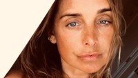 Louise Redknapp juga kerap menampilkan kemolekan tubuhnya itu di media sosial. Dok. Instagram