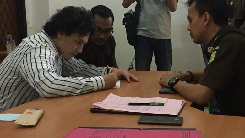 Jefri Nichol Segera Diadili Terkait Kasus Narkoba Jefri Nichol Segera Diadili Terkait Kasus Narkoba