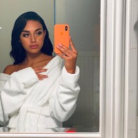 Instagram Sela Vave penuh dengan potret dirinya dalam balutan busana seksi. (Foto: Instagram/@selavave)