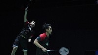 The Daddies menyingkirkan pasangan unggulan dari Skotlandia Alexander Dunn/Adam Hall dua gim langsung.