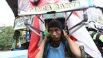 Aksi Jalan Mundur Tulungagung-Jakarta Demi Reboisasi