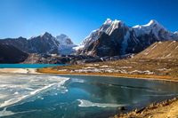 5 Tempat Misterius Di Pegunungan Himalaya