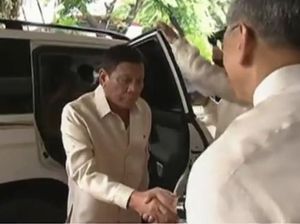 Duterte Coret Limusin Mercy dari Daftar Mobil Kepresidenan