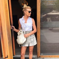 Kerap mendapatkan pertanyaan tentang bagaimana ia menjaga tubuhnya tetap fit di usia lebih dari 50 tahun, membuat Sonia mendirikan perusahaan program diet dan fitnes.  Foto: Instagram @soniakruger