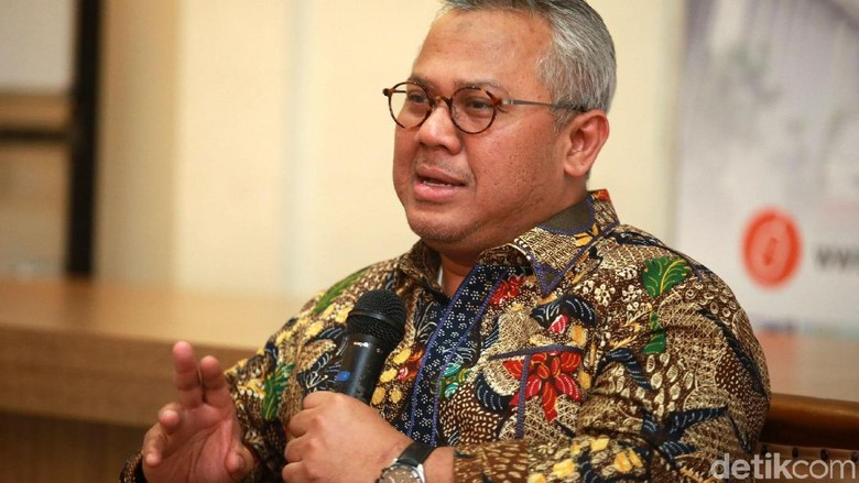 KPU Akan Bahas Larangan Eks Koruptor Maju Pilkada Bareng DPR-Pemerintah KPU Akan Bahas Larangan Eks Koruptor Maju Pilkada Bareng DPR-Pemerintah
