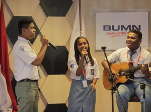 Pupuk Indonesia Perkenalkan BUMN ke Puluhan Siswa Asal Maluku