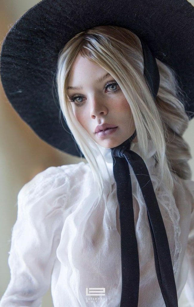 Kemampuan mereka membuat boneka yang sangat realistis tak lepas dari latar belakang pendidikan. Anastasiya dan Sergey diketahui merupakan lulusan seni klasik. Foto: Instagram/@lutsenko_dolls