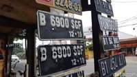Pelat nomor jalanan