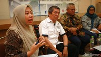 Perludem menyoroti wacana penggunaan rekapitulasi elektronik (e-rekap) pada Pilkada 2020. Menurutnya, KPU perlu mempersiapkan teknologi dan jangkauan e-rekap. Hal itu disampaikan Direktur Eksekutif Perludem Titi Anggraini dalam diskusi.