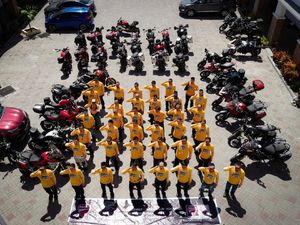 Puluhan Motor Ducati Desmo Ng-gas Jelajahi Pulau Borneo
