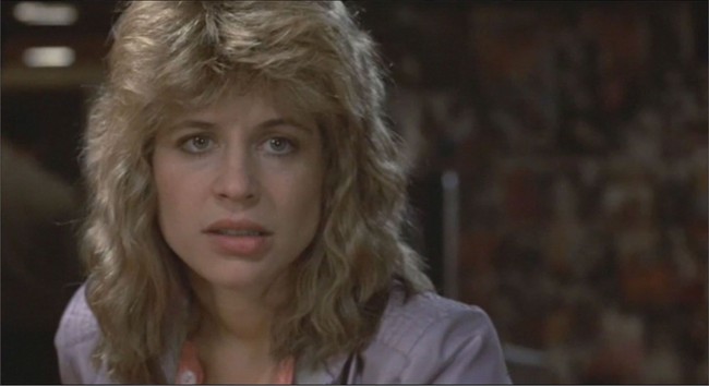 Sosok aktris Linda Hamilton sangat lekat dengan karakter Sarah Connor di film pertama Terminator. Dalam film, Sarah diceritakan berusia 19 tahun. Sedangkan usia Linda sebenarnya kala itu 28 tahun. Foto: Istimewa