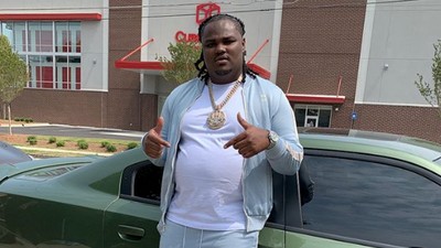 Mobil Dihujani Tembakan, Rapper Ini Kehilangan Nyawa Manajernya