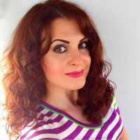 Anak perempuan dari wanita ini bahkan mengatakan mantan pacarnya berminat untuk mengencani sang ibu jika suatu hari bercerai. Foto: Twitter