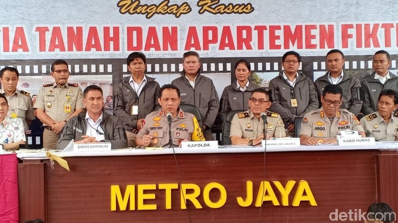 Polisi Tangkap Sindikat Mafia Tanah di DKI, Duplikat Surat lalu Digadai Polisi Tangkap Sindikat Mafia Tanah di DKI, Duplikat Surat lalu Digadai