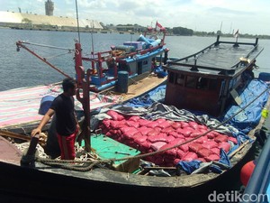 2 Kapal Penyelundup Bawang Ditangkap di Aceh, 8 ABK Diamankan