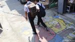 Foto: Libur Akhir Pekan ke Gang Mural di Cimahi